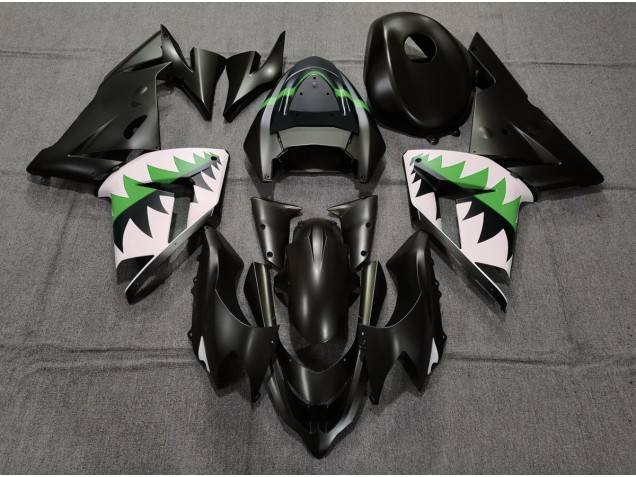 2004-2005 Matte Black and Green Kawasaki ZX10R Motorcycle Fairing UK 2004-2005 Matte Black and Green Kawasaki ZX10R Motorcycle Fairing UK