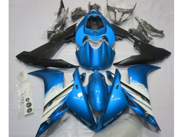 2004-2006 Light Blue & White Yamaha R1 Motorcycle Fairing UK 2004-2006 Light Blue & White Yamaha R1 Motorcycle Fairing UK