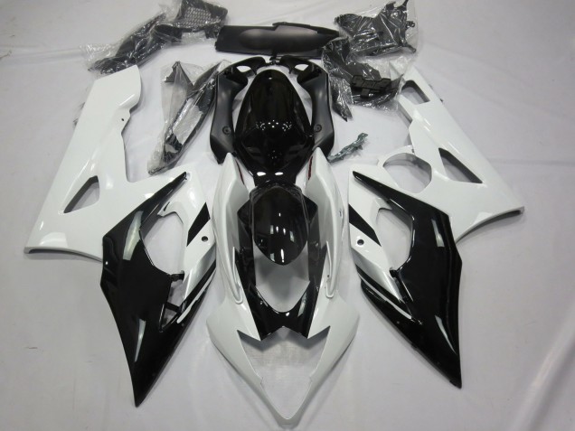 2005-2006 White Black and Silver Suzuki GSXR 1000 Motorcycle Fairing UK