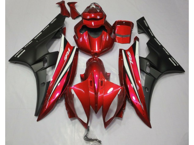 2006-2007 Red Black and White Yamaha R6 Motorcycle Fairing UK 2006-2007 Red Black and White Yamaha R6 Motorcycle Fairing UK